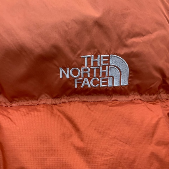 🟠The North Face 700 Down Nupste + packable hood - Picture 8 of 8